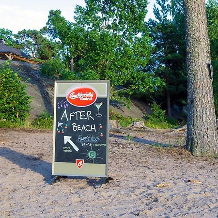Vita Grindarna / Djuroe Havsbad Villa Djurhamn Eksteriør billede