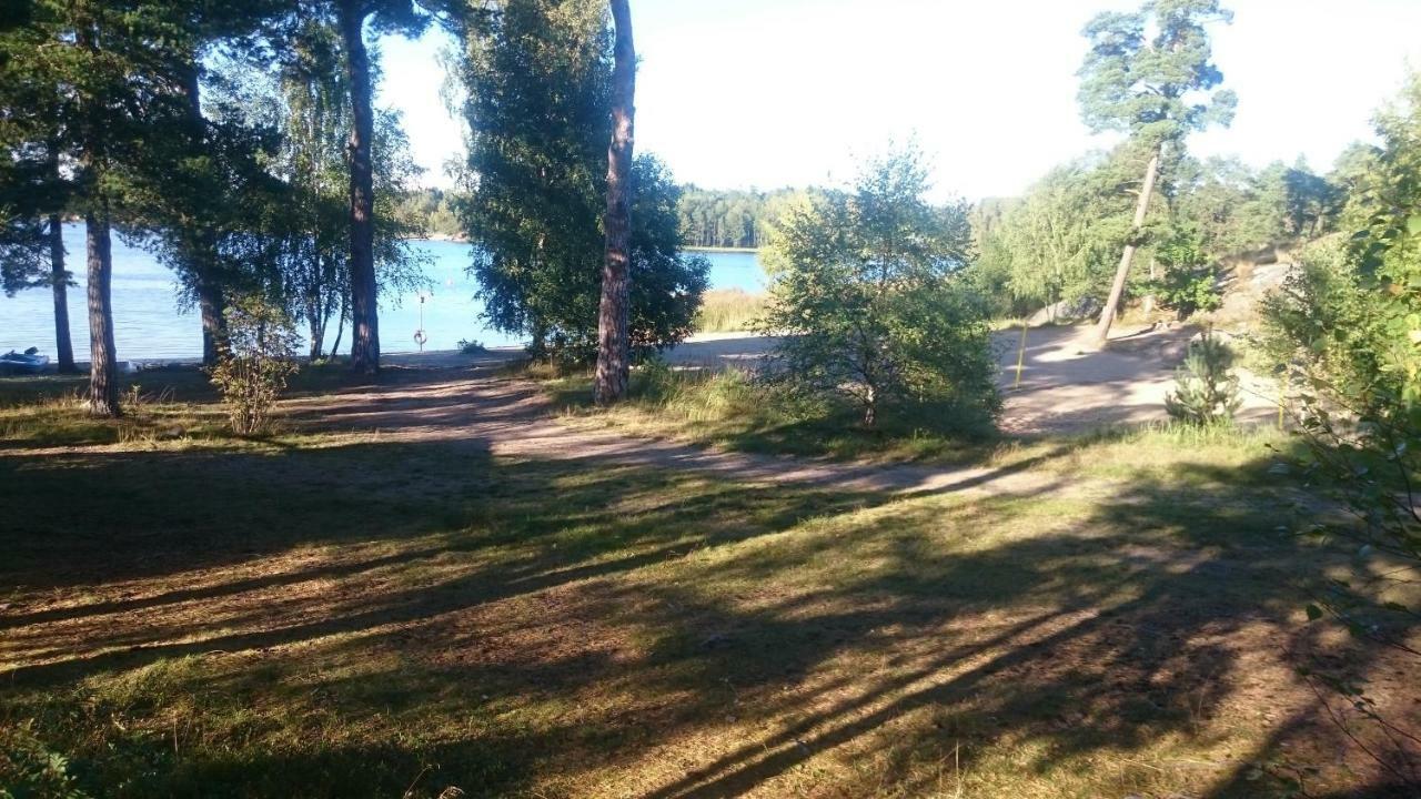 Vita Grindarna / Djuroe Havsbad Villa Djurhamn Eksteriør billede