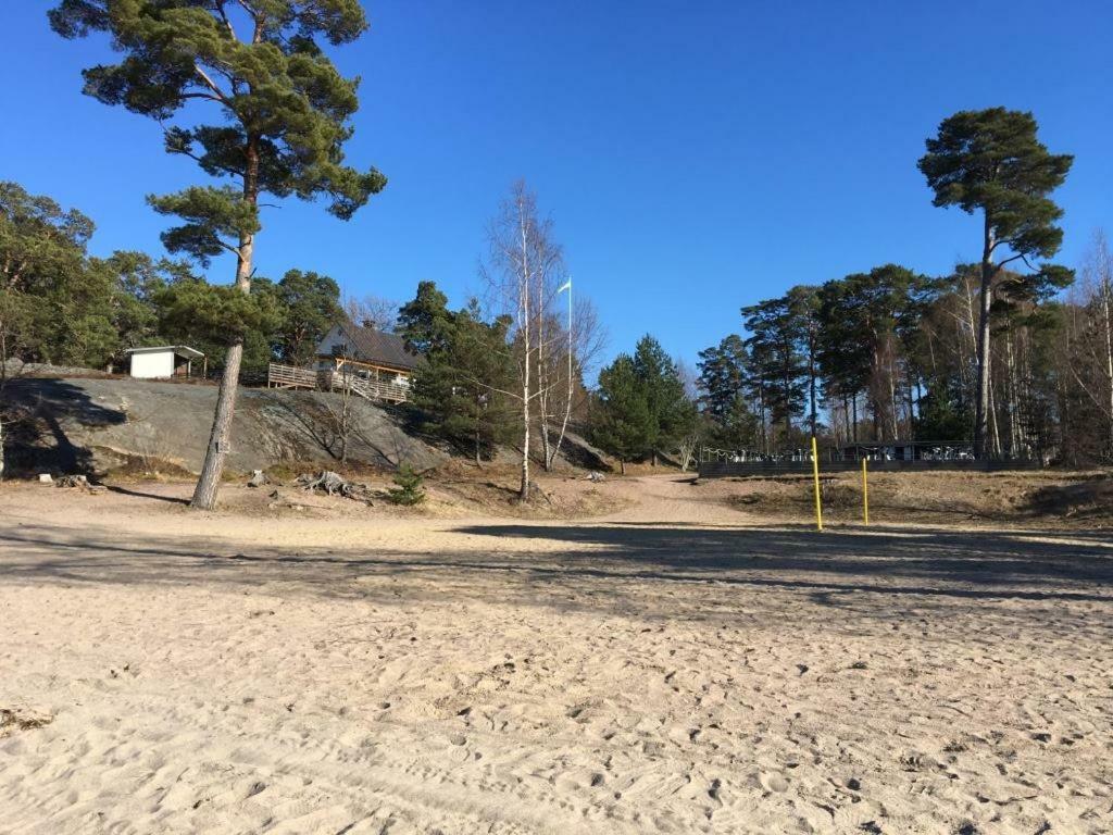 Vita Grindarna / Djuroe Havsbad Villa Djurhamn Eksteriør billede